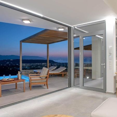 Kadeview Luxury Villa Sissi  Luaran gambar